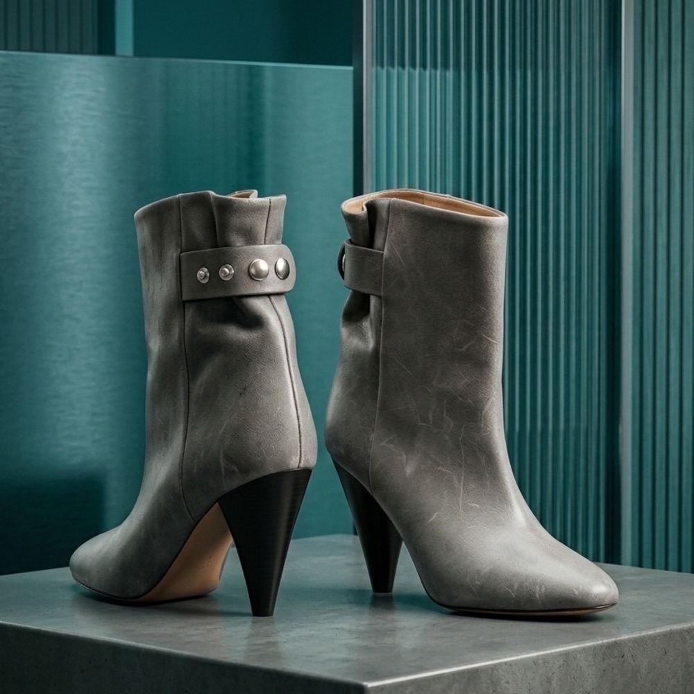 Isabel Marant Lystal Grey Leather Studded Heel Ankle Boots Size 39 Made in Italy